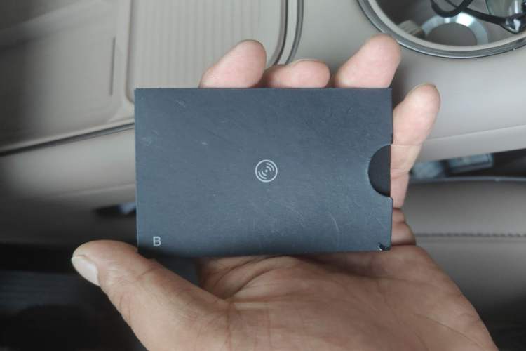 Used Li Auto i6 2025 Model Two-Wheel-Drive Standard Type Vehicle Key