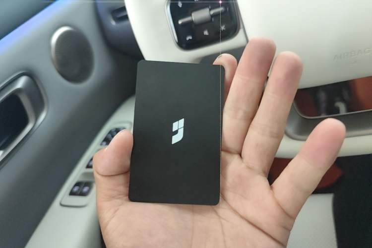 Used Li Auto i6 2025 Model Four-Wheel-Drive Standard Type Vehicle Key