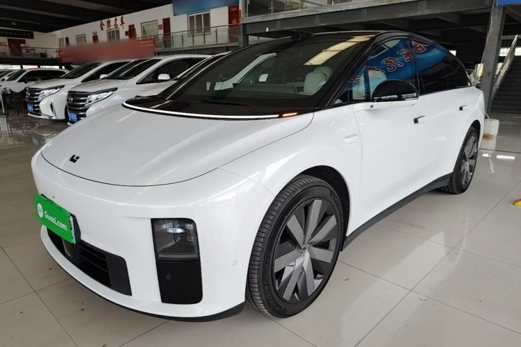 Used Li Auto i6 2025 Model Two-Wheel-Drive Standard Type Guazi used car, China used car export, Used car for sale, Used cars, Cheapest cars for sale