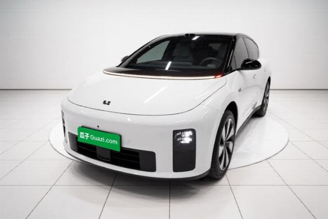 Used Li Auto i6 2025 Model Four-Wheel-Drive Standard Type