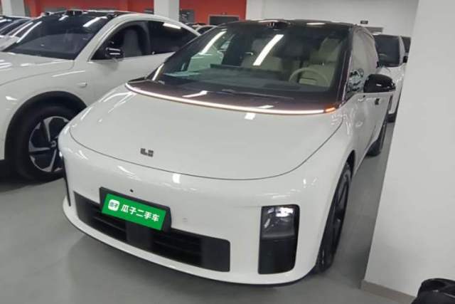 Used Li Auto i6 2025 Model Two-Wheel-Drive Standard Type