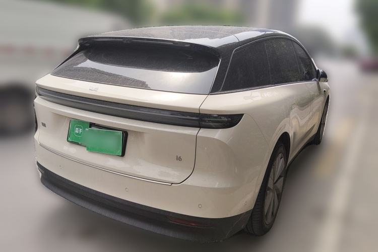 Used Li Auto i6 2025 Model Four-Wheel-Drive Standard Type Exterior 5