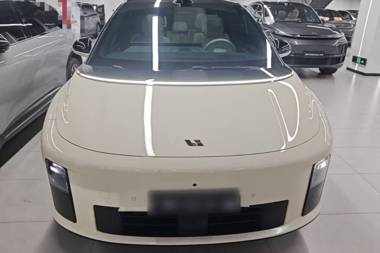 Used Li Auto i6 2025 Model Two-Wheel-Drive Standard Type Front