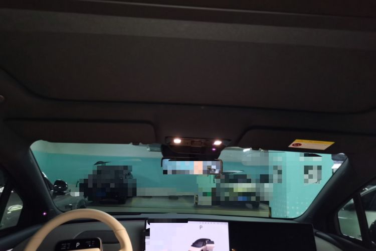 Used Li Auto i6 2025 Model Four-Wheel-Drive Standard Type Headliner