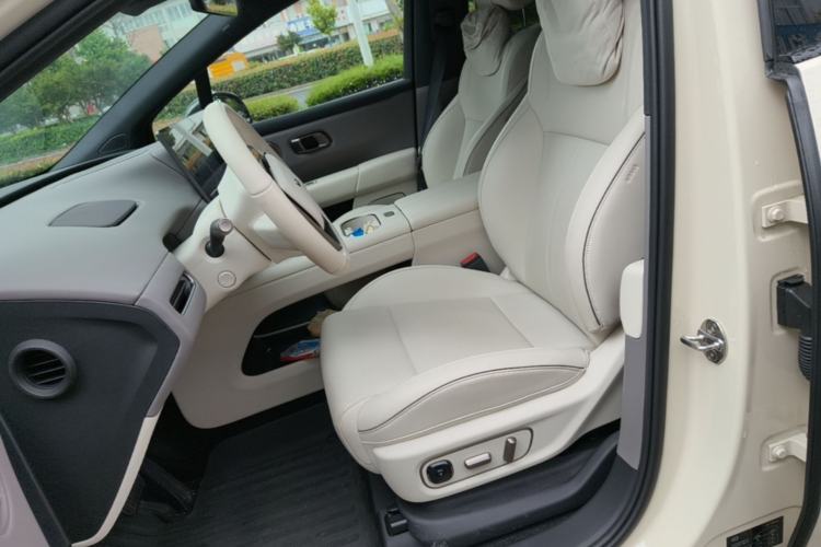 Used Li Auto i6 2025 Model Two-Wheel-Drive Standard Type Left Front Seat