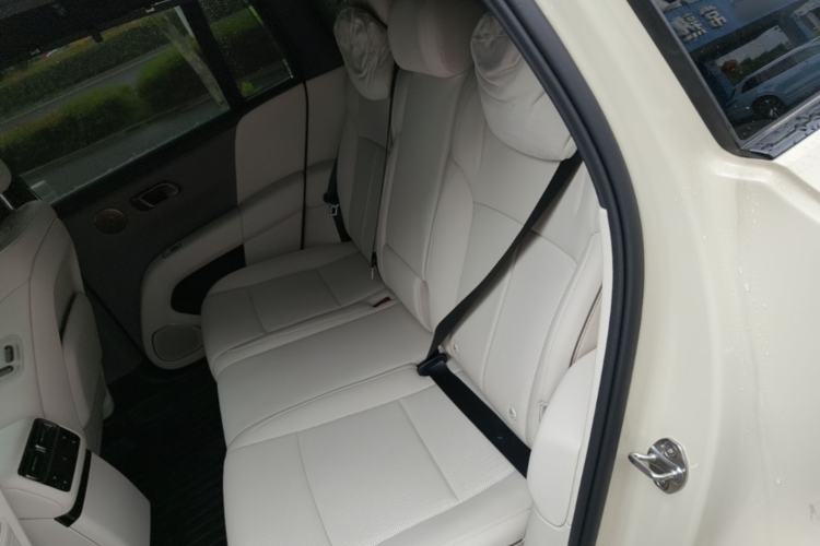 Used Li Auto i6 2025 Model Two-Wheel-Drive Standard Type Left Rear Seat