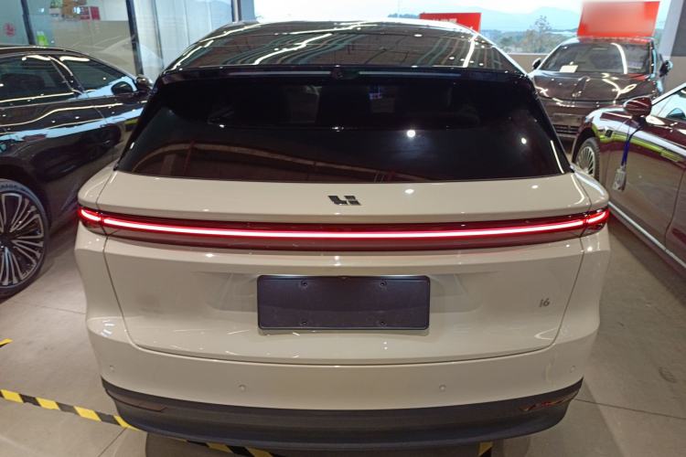 Used Li Auto i6 2025 Model Two-Wheel-Drive Standard Type Rear