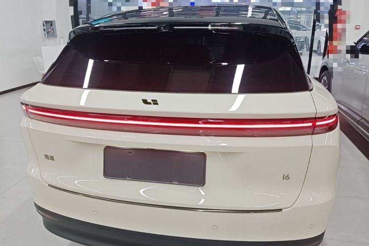 Used Li Auto i6 2025 Model Two-Wheel-Drive Standard Type Rear