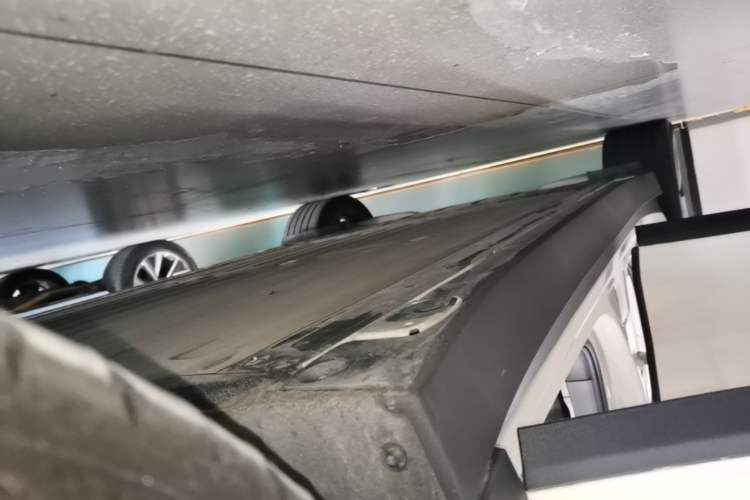 Used Li Auto i6 2025 Model Two-Wheel-Drive Standard Type Right Side Sill
