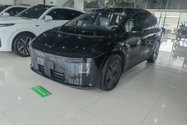 Used Li Auto i8 2025 Model Standard Version