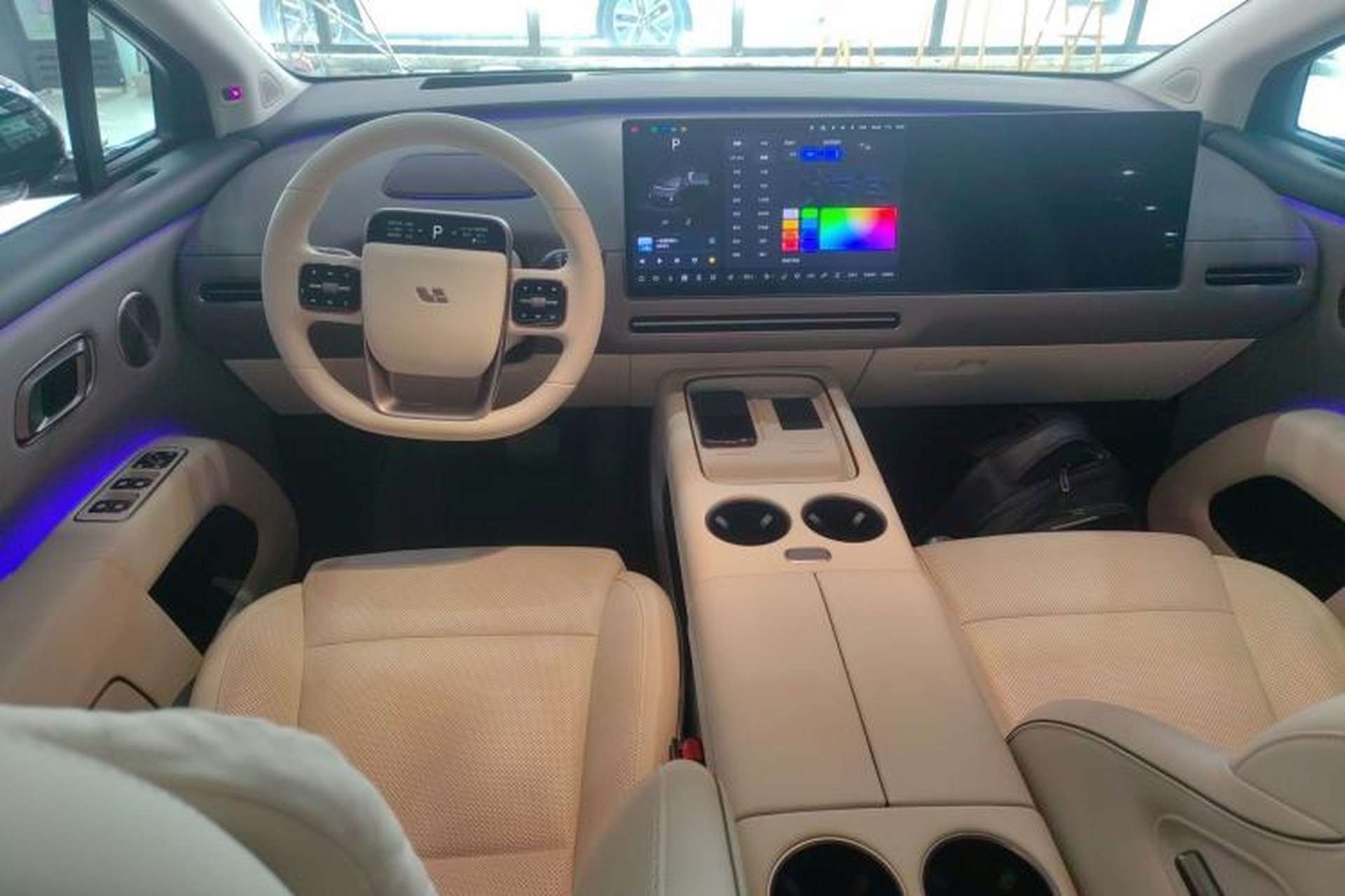 Used Li Auto i8 2025 Model Standard Version Center Console