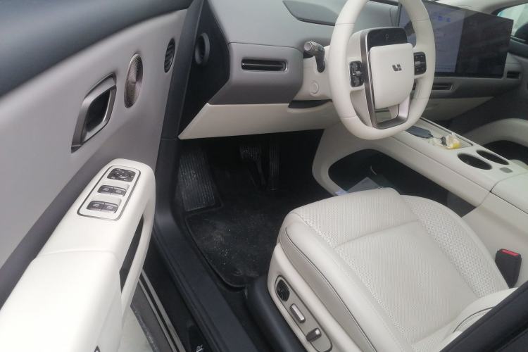 Used Li Auto i8 2025 Model Standard Version Driver Seat
