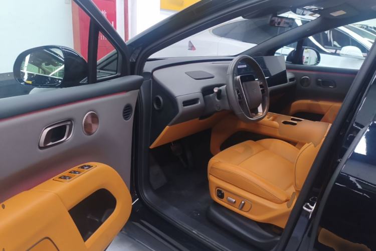 Used Li Auto i8 2025 Model Standard Version Driver Seat