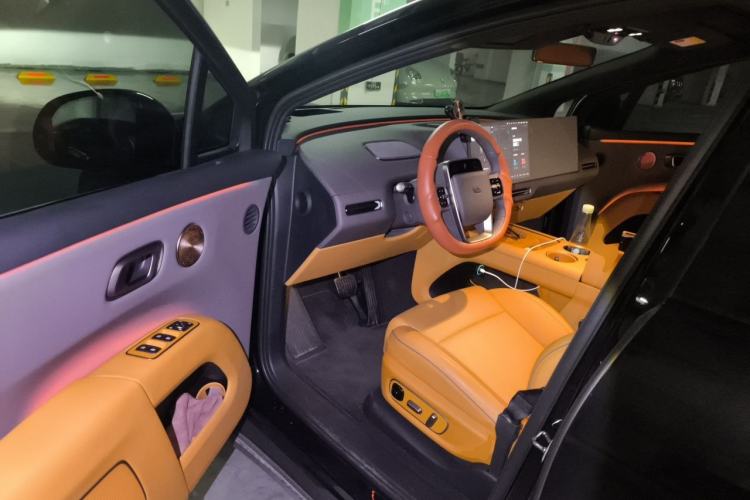 Used Li Auto i8 2025 Model Standard Version Driver Seat