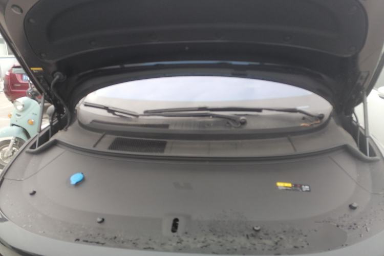 Used Li Auto i8 2025 Model Standard Version Engine Bay
