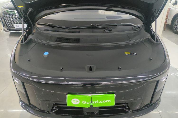 Used Li Auto i8 2025 Model Standard Version Engine Bay