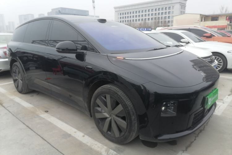 Used Li Auto i8 2025 Model Standard Version Exterior 1
