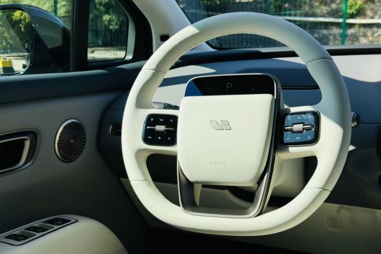 Used Li Auto i8 2025 Model Standard Version Exterior 10