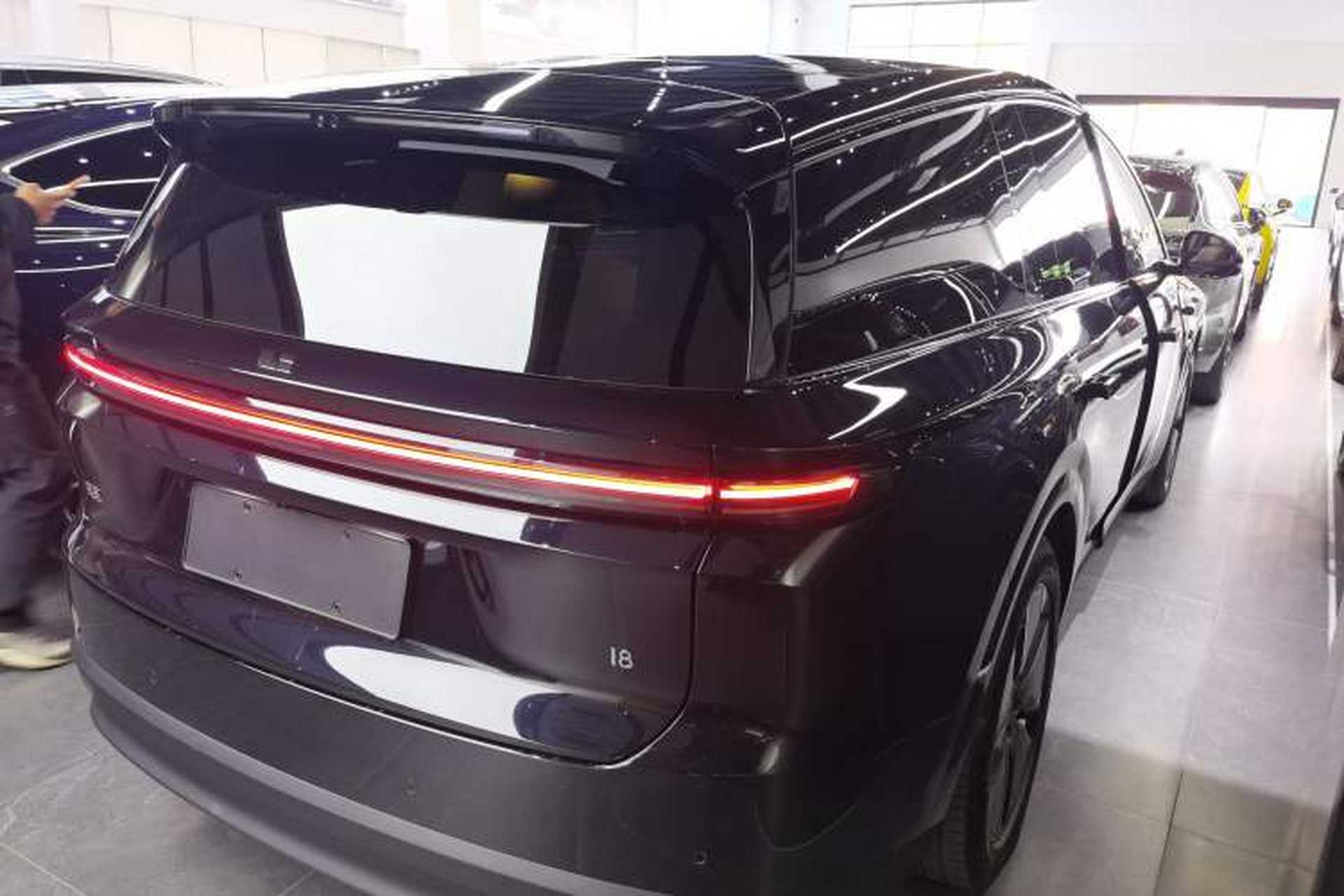 Used Li Auto i8 2025 Model Standard Version Exterior 5