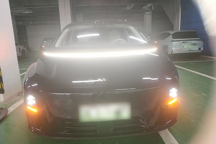 Used Li Auto i8 2025 Model Standard Version Front