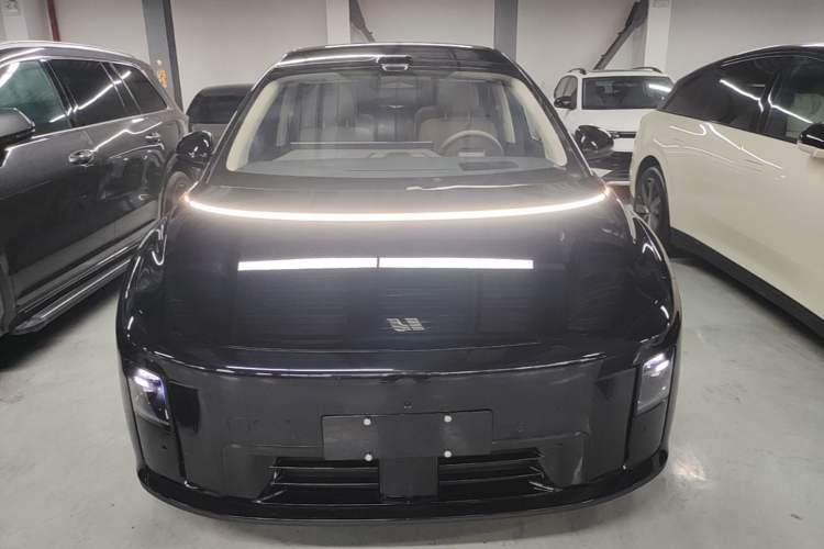 Used Li Auto i8 2025 Model Standard Version Front