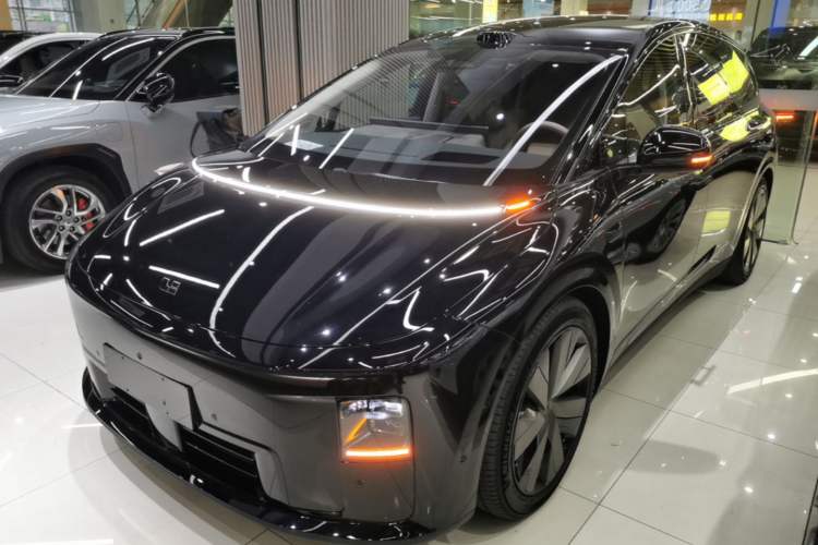 Used Li Auto i8 2025 Model Standard Version Front