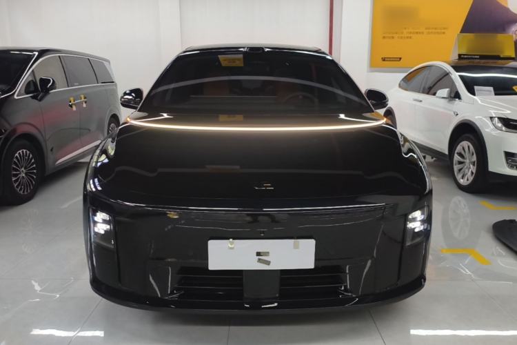 Used Li Auto i8 2025 Model Standard Version Front