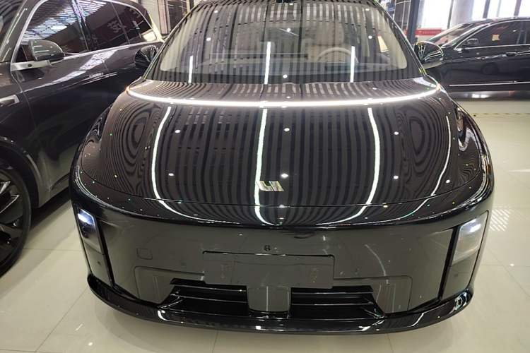 Used Li Auto i8 2025 Model Standard Version Front