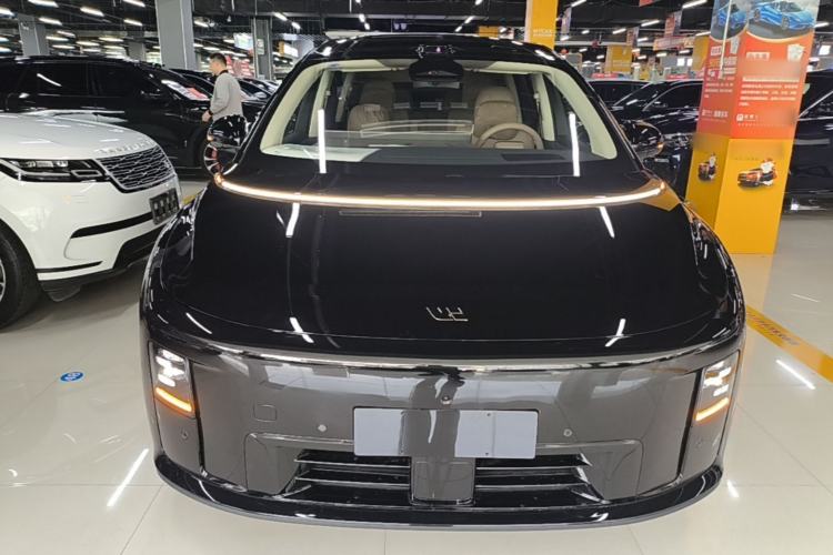 Used Li Auto i8 2025 Model Standard Version Front