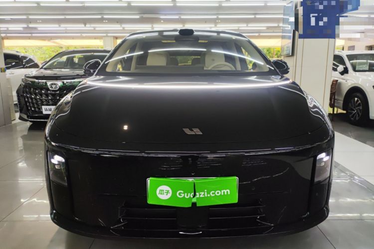 Used Li Auto i8 2025 Model Standard Version Front