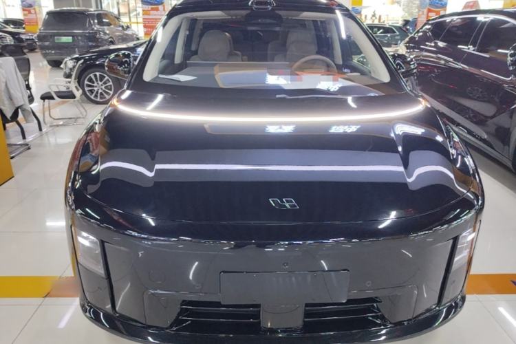 Used Li Auto i8 2025 Model Standard Version Front