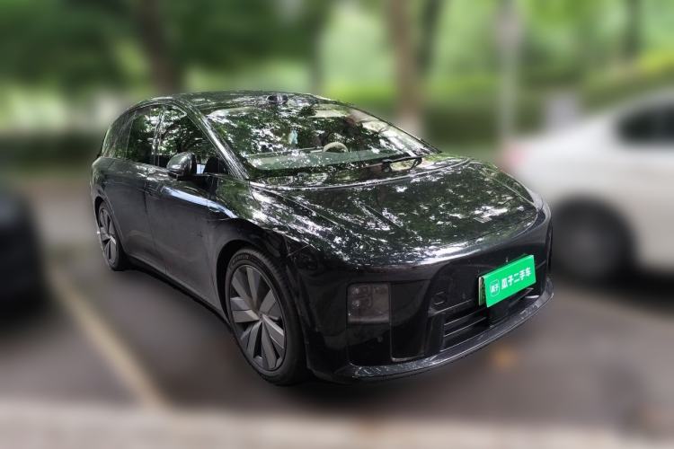 Used Li Auto i8 2025 Model Standard Version Front Right 45 Deg
