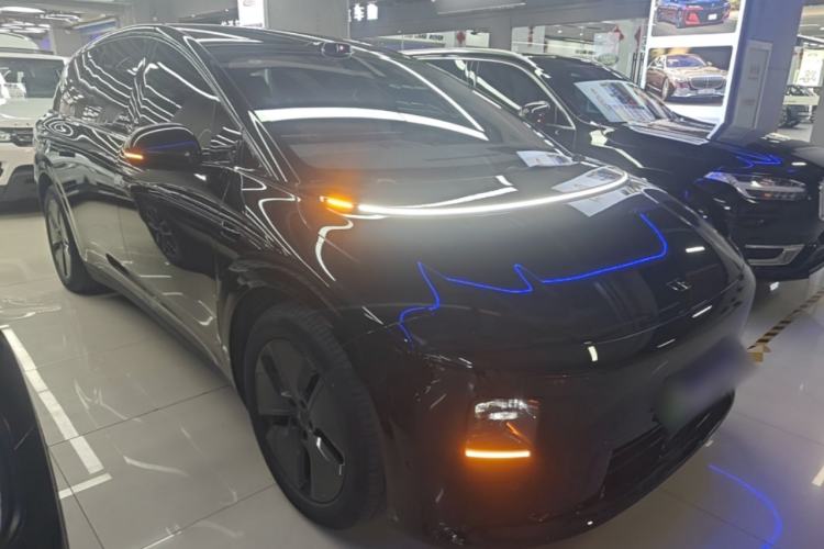 Used Li Auto i8 2025 Model Standard Version Front Right 45 Deg