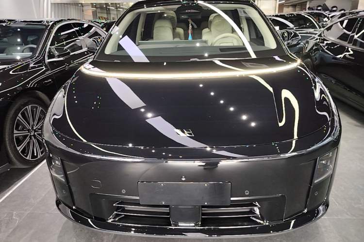 Used Li Auto i8 2025 Model Standard Version Front