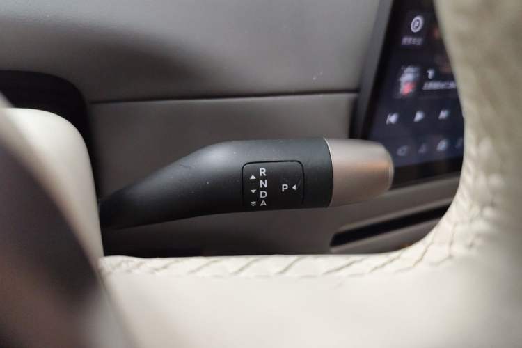 Used Li Auto i8 2025 Model Standard Version Gear Lever