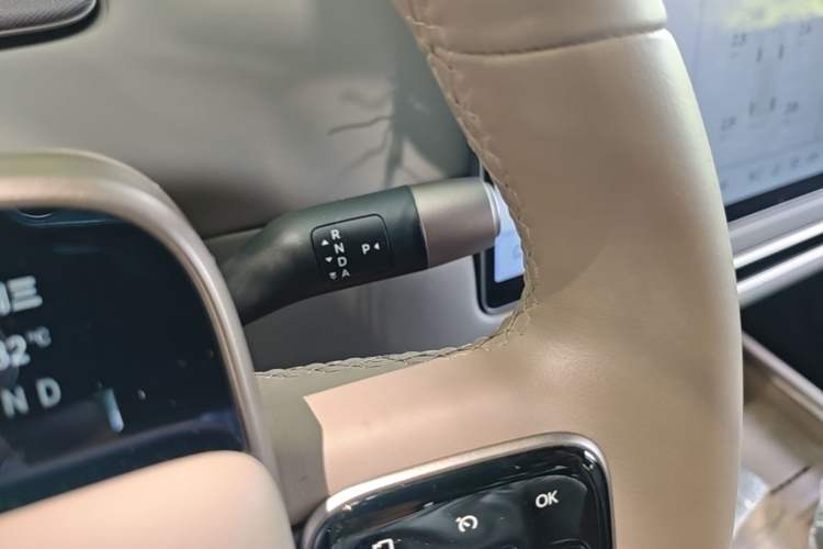 Used Li Auto i8 2025 Model Standard Version Gear Lever