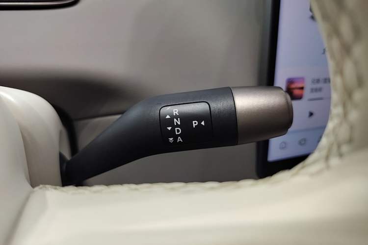 Used Li Auto i8 2025 Model Standard Version Gear Lever
