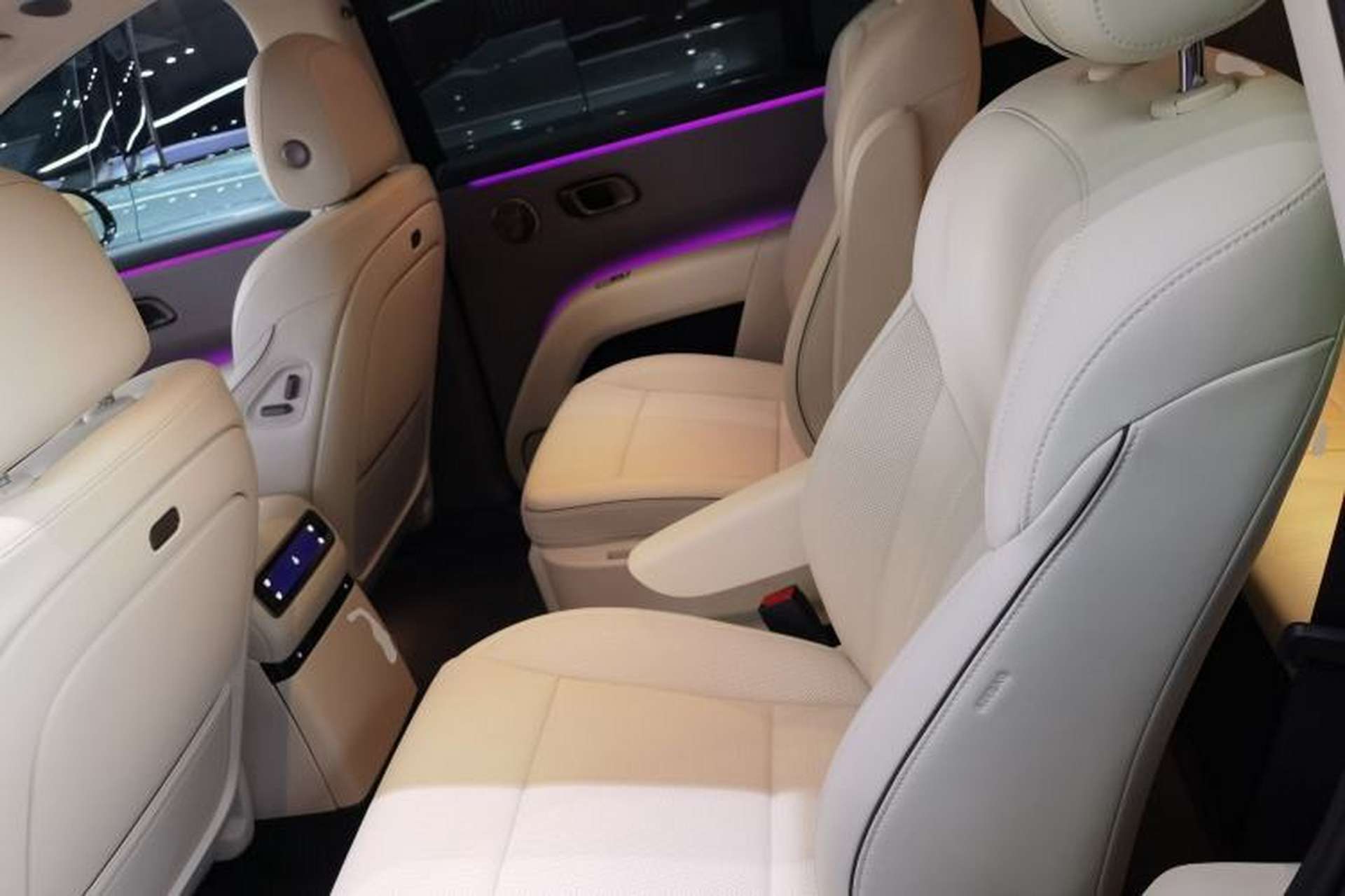 Used Li Auto i8 2025 Model Standard Version Interior 4