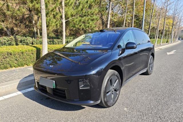 Used Li Auto i8 2025 Model Standard Version