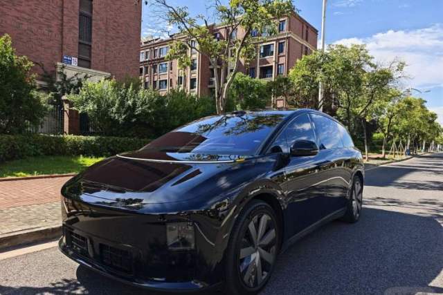 Used Li Auto i8 2025 Model Standard Version