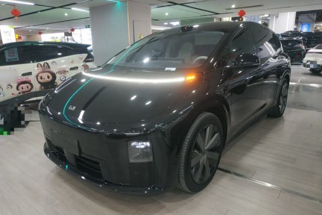 Used Li Auto i8 2025 Model Standard Version