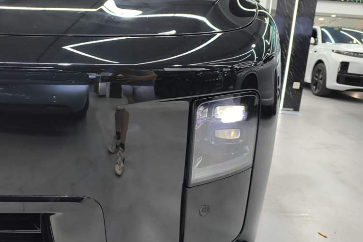 Used Li Auto i8 2025 Model Standard Version Left Front Headlight