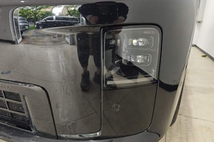 Used Li Auto i8 2025 Model Standard Version Left Front Headlight