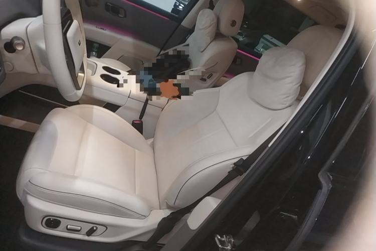 Used Li Auto i8 2025 Model Standard Version Left Front Seat