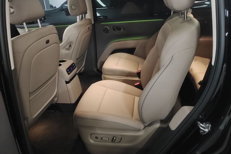 Used Li Auto i8 2025 Model Standard Version Left Rear Seat
