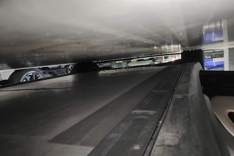 Used Li Auto i8 2025 Model Standard Version Left Side Sill