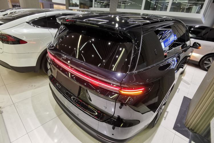 Used Li Auto i8 2025 Model Standard Version Rear