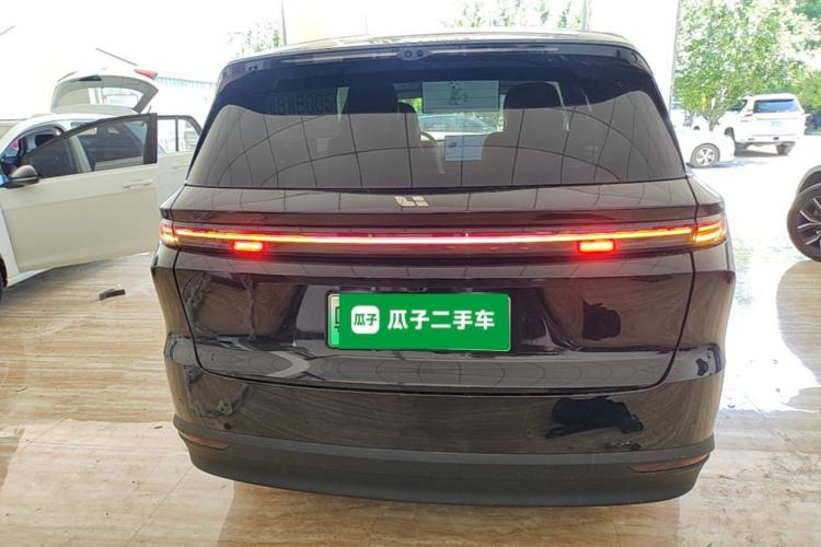Used Li Auto i8 2025 Model Standard Version Rear