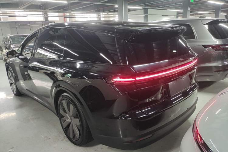 Used Li Auto i8 2025 Model Standard Version Rear Left 45 Deg