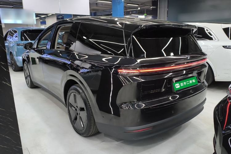 Used Li Auto i8 2025 Model Standard Version Rear Left 45 Deg